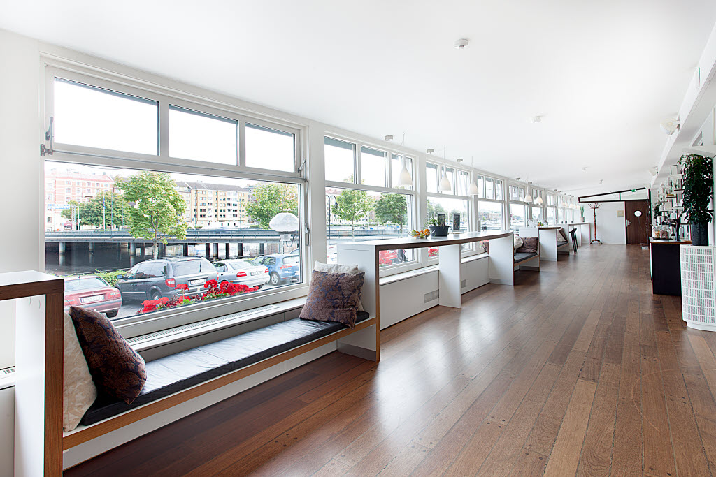 Copyright: : Jakob de Vries Conference room Verandan